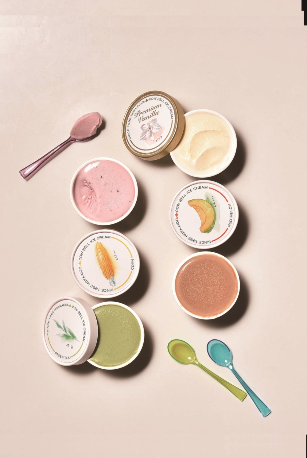 御祝.お返し,引出物,記念品は:北海道直送特別企画 カウベル カウベルアイス6種12個詰合せ