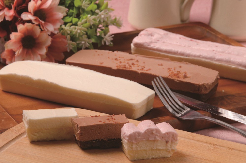 御祝.お返し,引出物,記念品は:北海道直送特別企画 菊の家 北海道生チーズケーキ３種セット