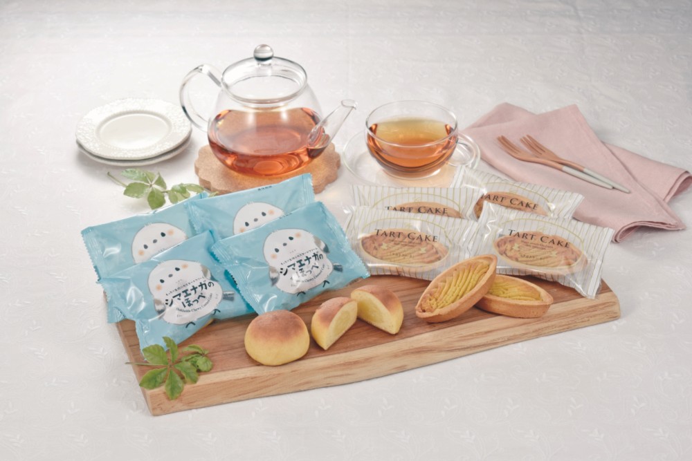 御祝.お返し,引出物,記念品は:北海道直送特別企画 十勝トテッポ工房 シマエナガのほっぺととうきびタルトセット