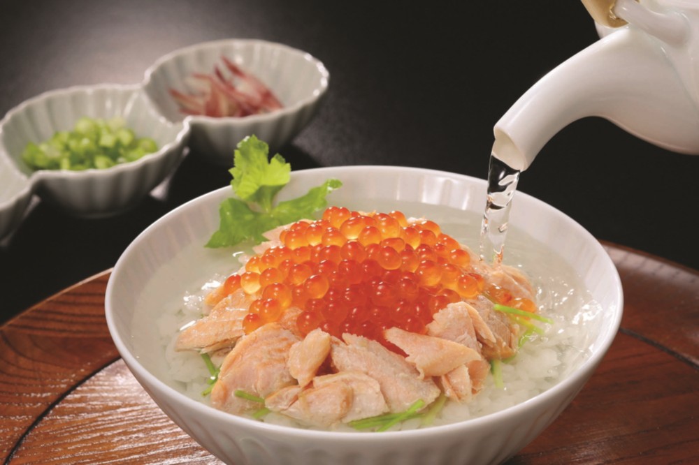 御祝.お返し,引出物,記念品は:北海道直送特別企画 三協水産 鮭と桜鱒のだし茶漬け