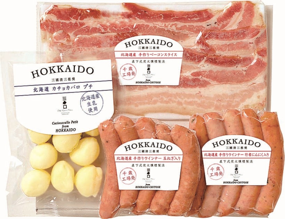 御祝.お返し,引出物,記念品は:北海道直送特別企画  三國推奨　北海道手作りハムギフト MN-A