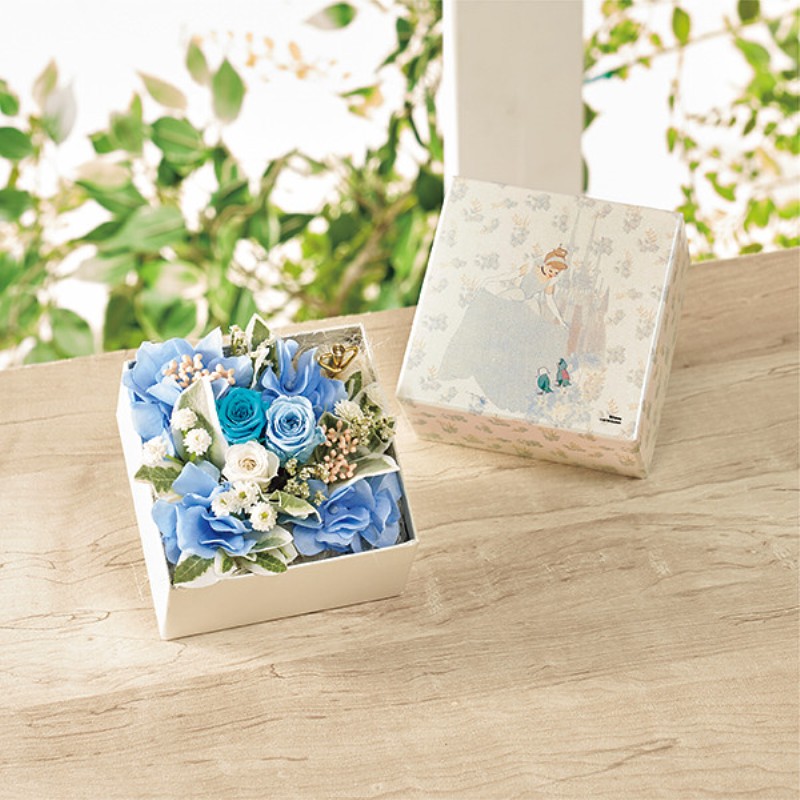 御祝.お返し,引出物,記念品は:【母の日専用】オルゴール付きボックスフラワーアレンジメント（シンデレラ）商品のお届け期間：5.6(水)～5.10(日)。5月6日以降のご注文は「遅れてごめんね」対応となります。