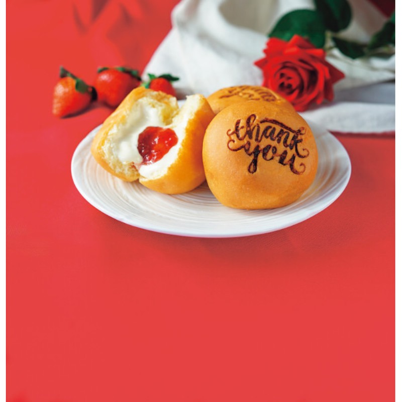 御祝.お返し,引出物,記念品は:【母の日専用】八天堂　Ｔｈａｎｋ　ｙｏｕくりーむパン・あまおう苺詰合せ（６個）商品のお届け期間：5.6(水)～5.10(日)。5月1日以降のご注文は「遅れてごめんね」対応となります。