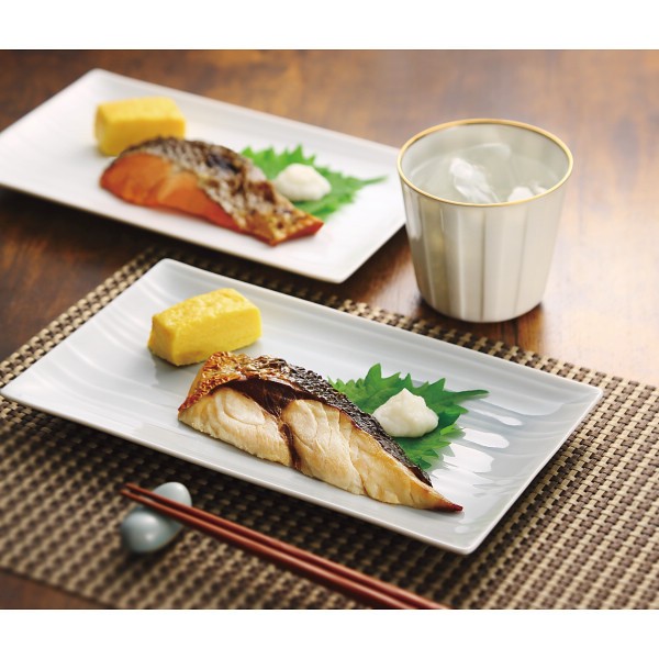 御祝.お返し,引出物,記念品は:小田陶器　ＳＯＳＯ　組長角皿揃 ODA07-5005A