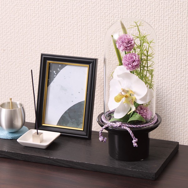 御祝.お返し,引出物,記念品は:プリマ　ガラスドーム供花　胡蝶蘭（造花） PRSY-0144B