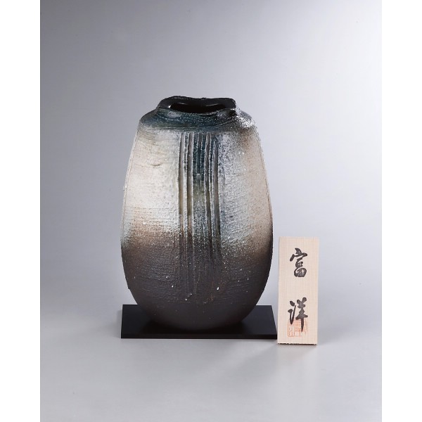 御祝.お返し,引出物,記念品は:信楽焼　白泥青窯変花瓶 sha-235