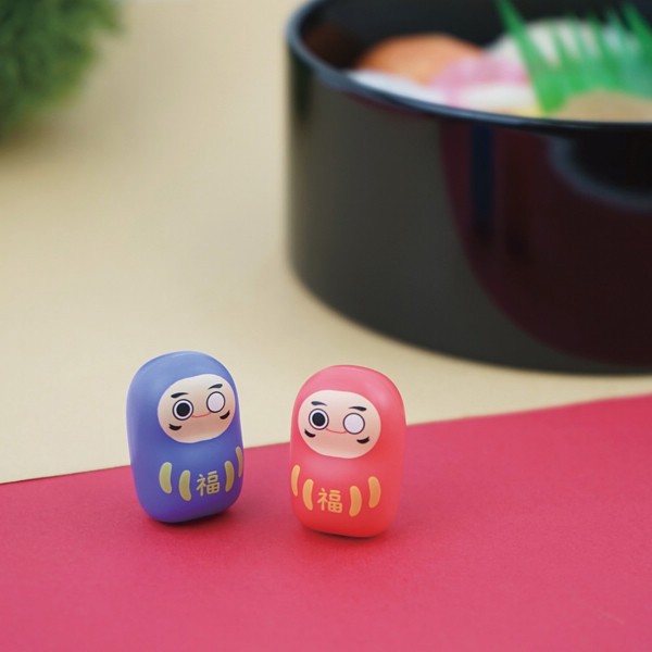 御祝.お返し,引出物,記念品は:起き上がり箸置き だるま EX-3378