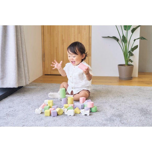 御祝.お返し,引出物,記念品は:ピープル　純国産お米のおもちゃシリーズ　お米のどうぶつつみき　いろどり 025465