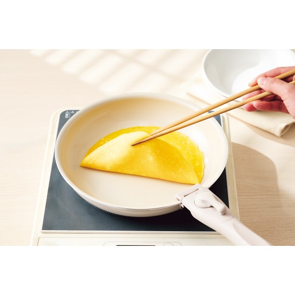 御祝.お返し,引出物,記念品は:マジクック　セラミック加工　ＩＨ対応着脱ハンドルフライパン５点セット KKW-05