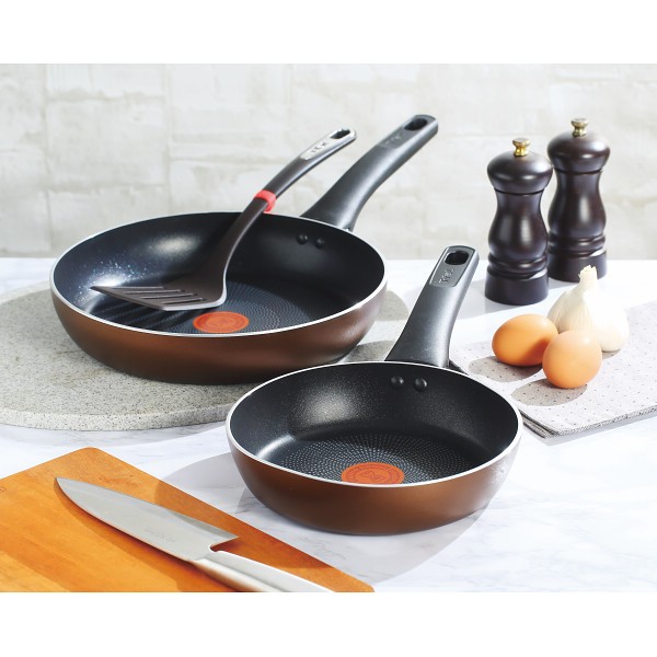 御祝.お返し,引出物,記念品は:ティファール　ＩＨモカ３点セット 15317