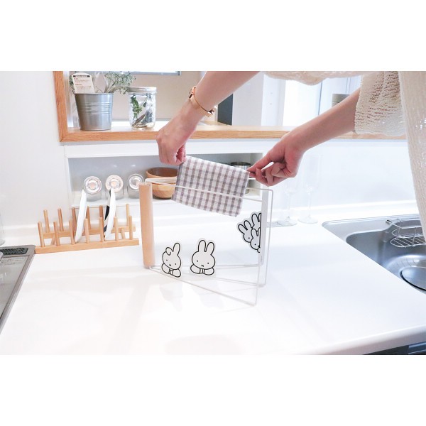 御祝.お返し,引出物,記念品は:ミッフィー　ふきんハンガー 1745330