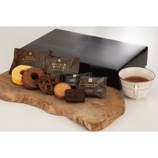 御祝.お返し,引出物,記念品は:東京自由が丘マジ・ドゥ・ショコラ監修　焼き菓子ギフト MJY-20