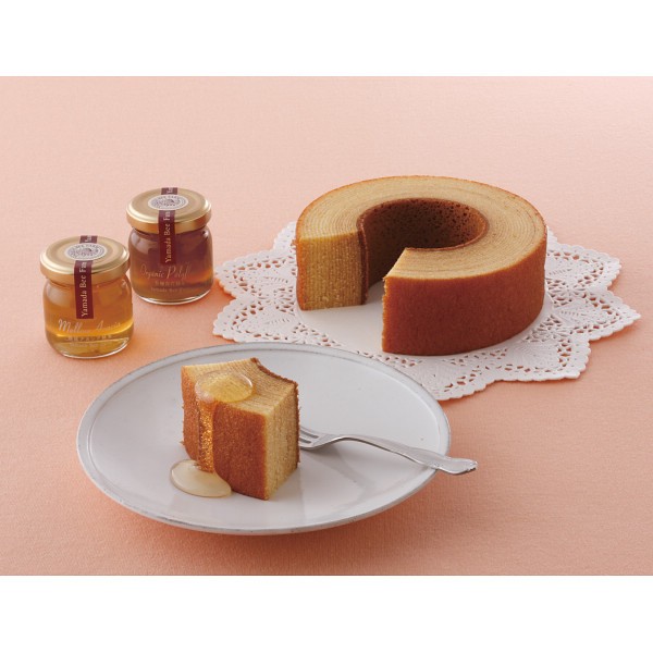 御祝.お返し,引出物,記念品は:山田養蜂場　はちみつバウムギフトセット  78484