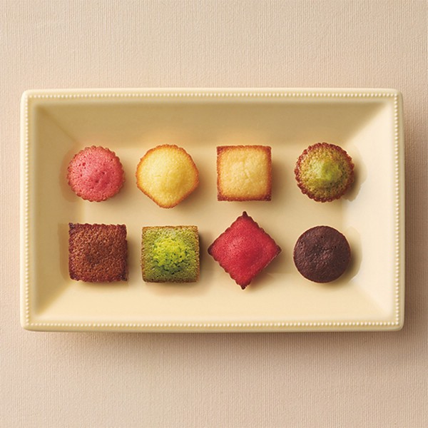 御祝.お返し,引出物,記念品は:アンリ・シャルパンティエ　プティ・ガトー・アソルティ（８個） HPG-6N2