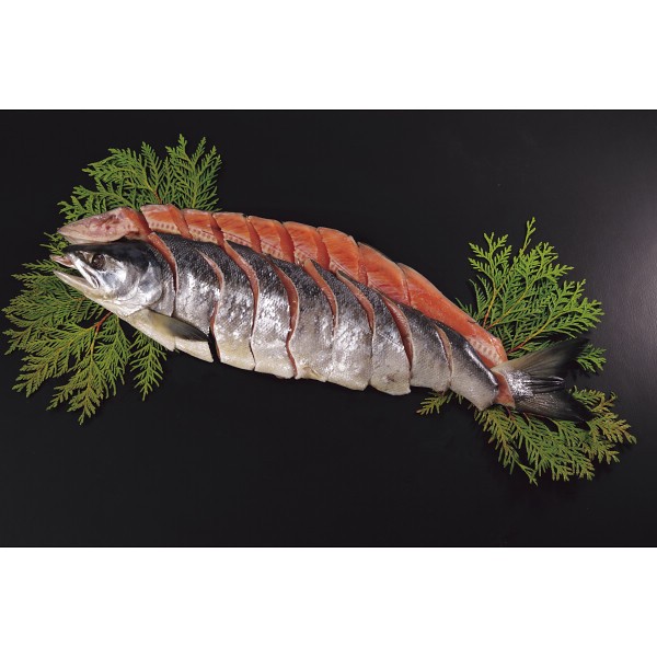 北海道産　新巻鮭姿切身（１．４ｋｇ）